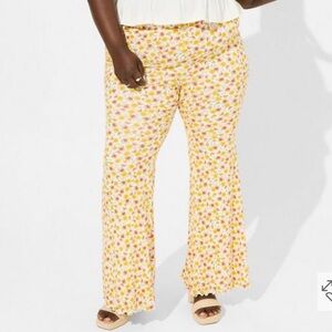 Festi Torrid 0 Supersoft Slub Flare Leg Pants floral multi